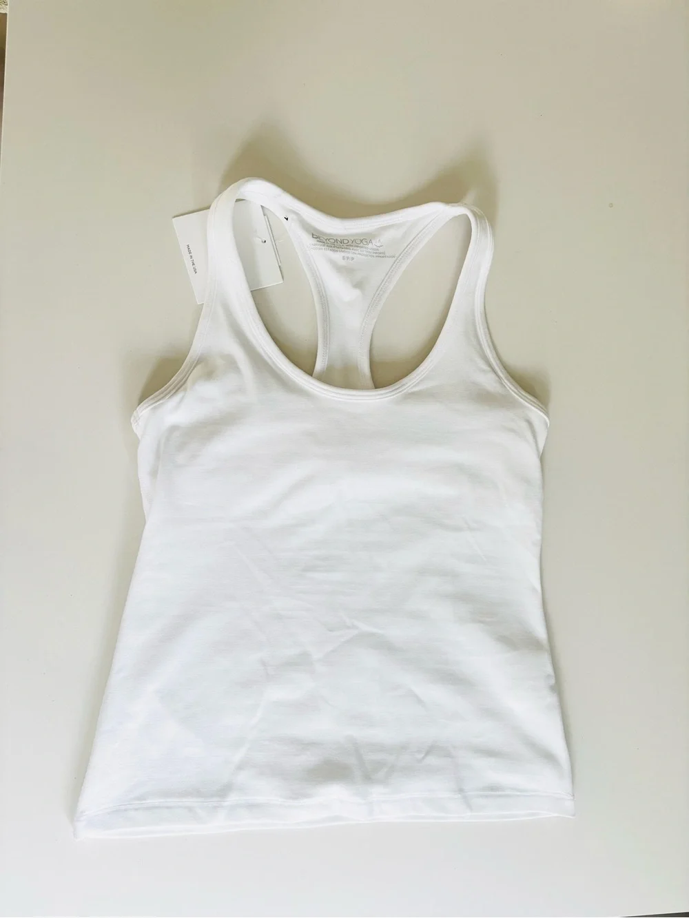 NWT Beyond Yoga White Step Up Tank Small - Picture 5 of 6
